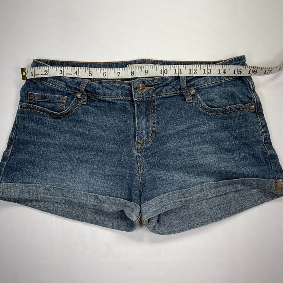 Bullhead , Youth Girls Size 9, Jean Shorts - Picture 4 of 6